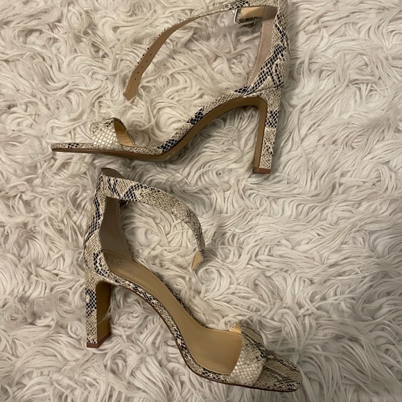 Vince Camuto Snake Print Bendiva Heels - Picture 2 of 4